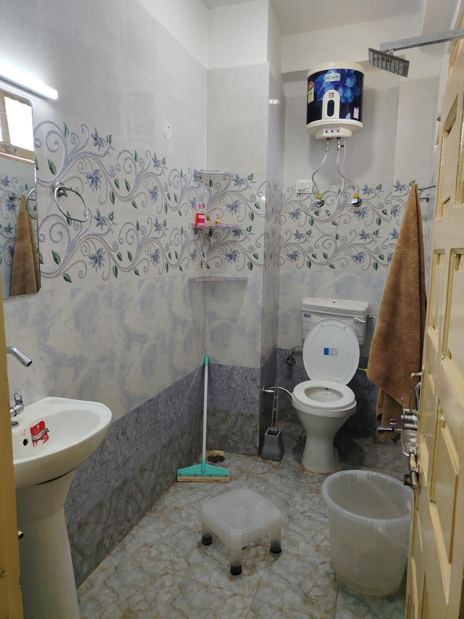 Appel Home Stay Banjār エクステリア 写真