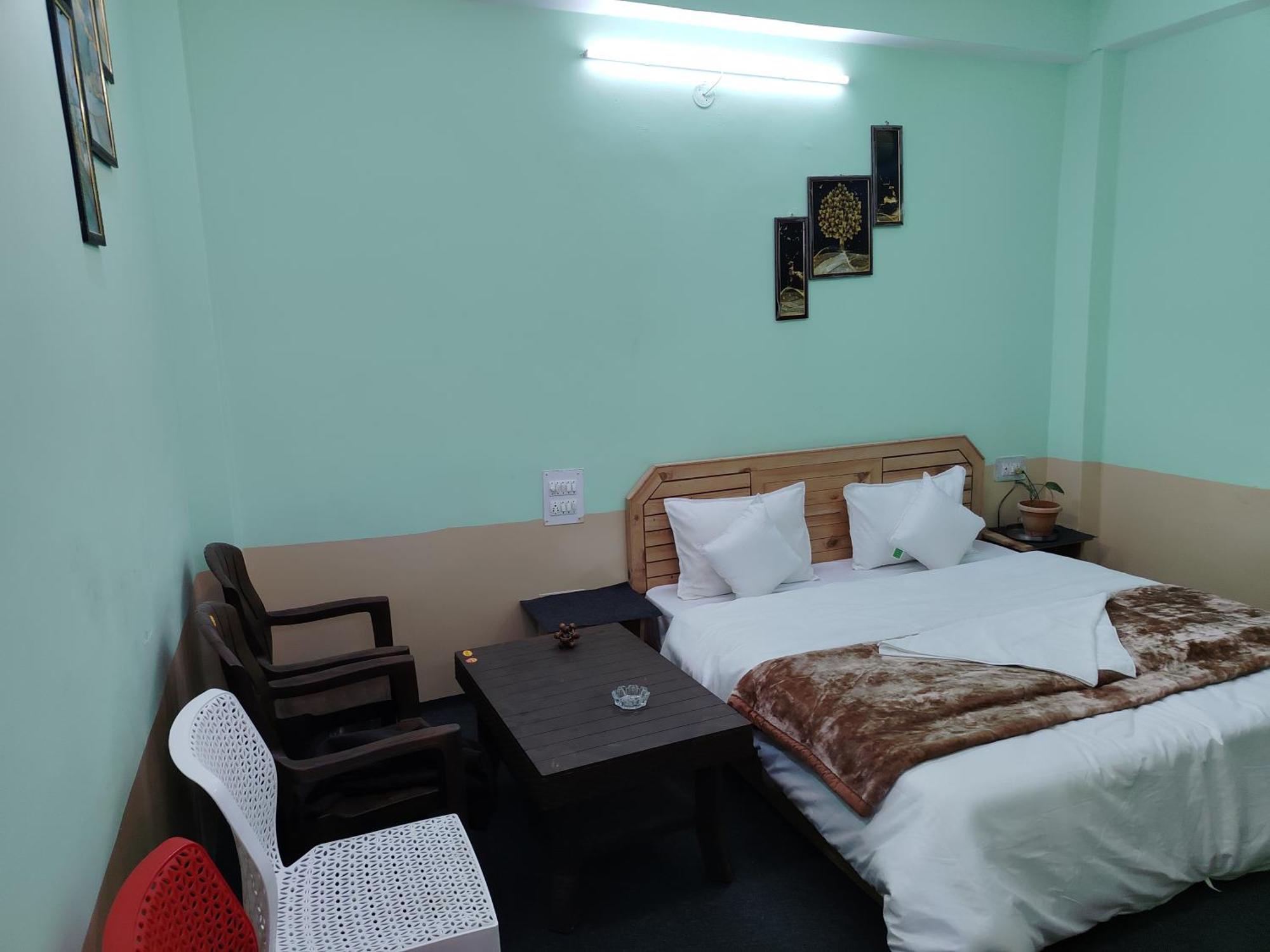 Appel Home Stay Banjār エクステリア 写真